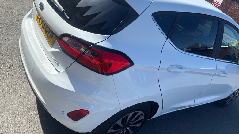 Ford Fiesta 1.0 EcoBoost Hybrid mHEV 125 Titanium 5dr Petrol Hatchback